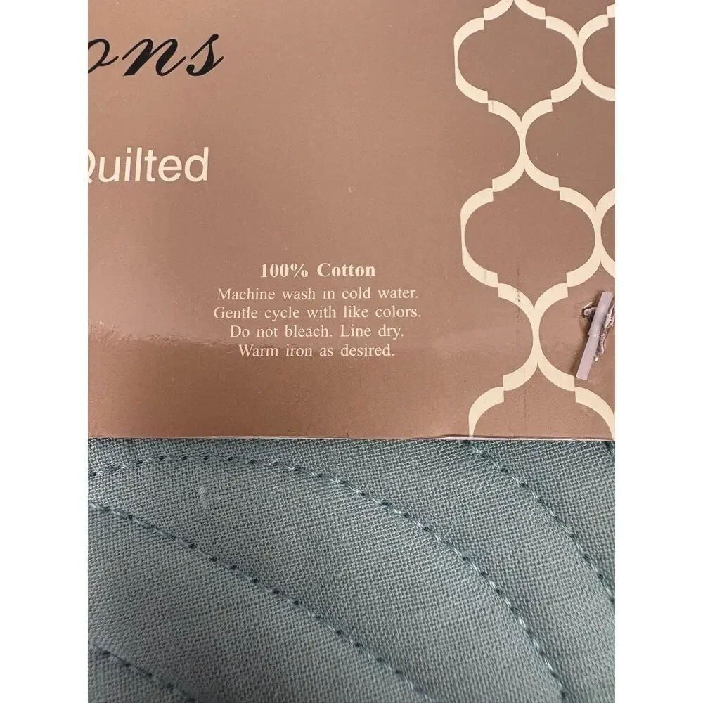 Set of 4 Quilted Placemats